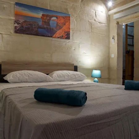 5-bedroom Town House بيت للعطل *