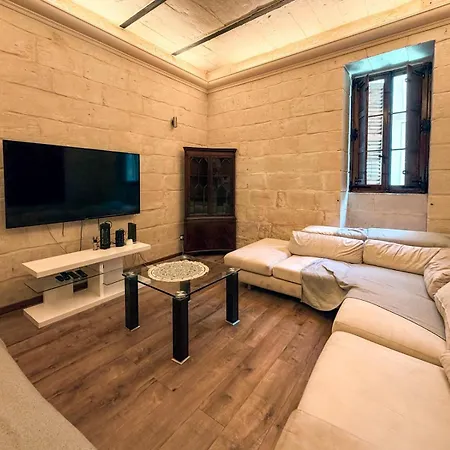 5-bedroom Town House Holiday home *