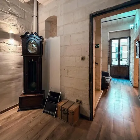 Nyaraló 5 Bedroom Townhouse With Rooftop Terrace 20m From Promenade