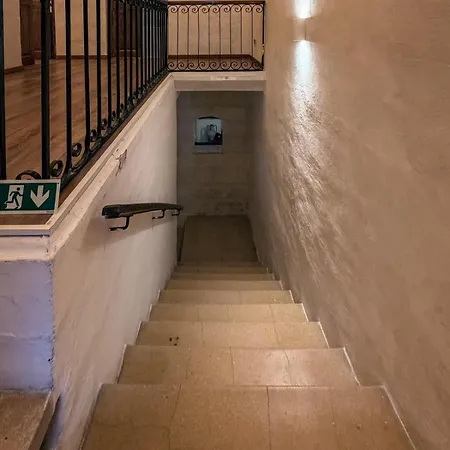 5 Bedroom Townhouse With Rooftop Terrace 20m From Promenade * Sliema