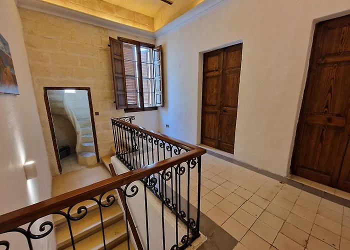 度假居 5-bedroom Town House 斯利马