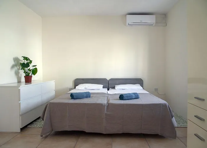 5-bedroom Town House Holiday home *